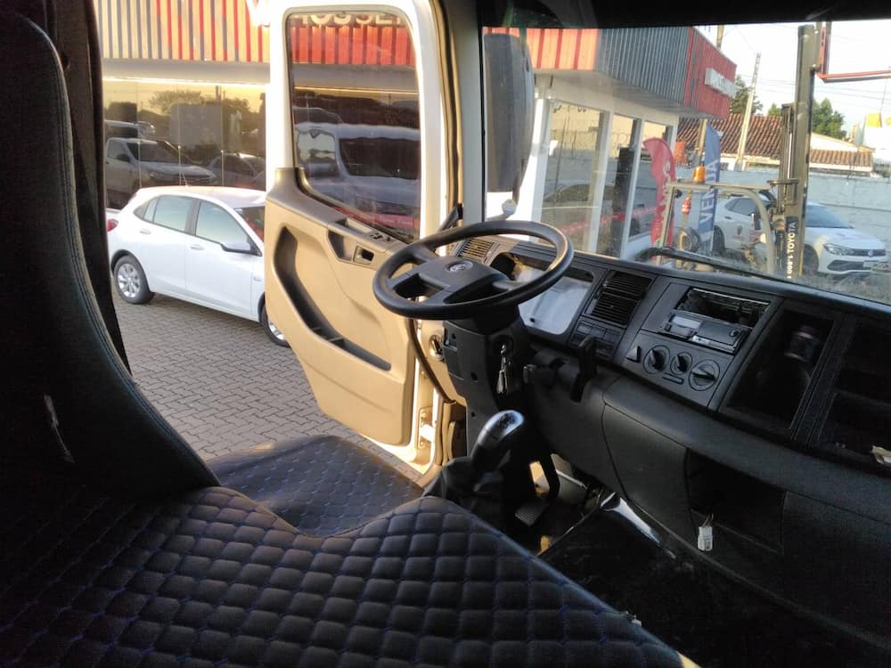 Volkswagen 19.360 Constellation 19.360 Tractor