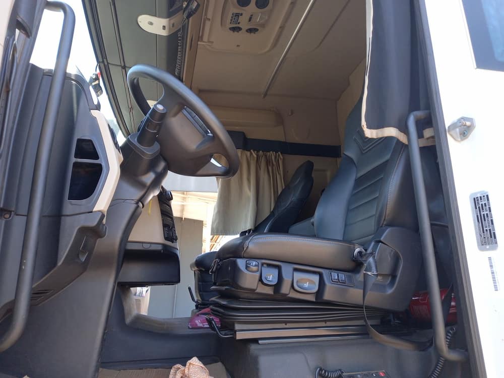 Volkswagen Meteor 29.520 6x4 2p (diesel)(E5)