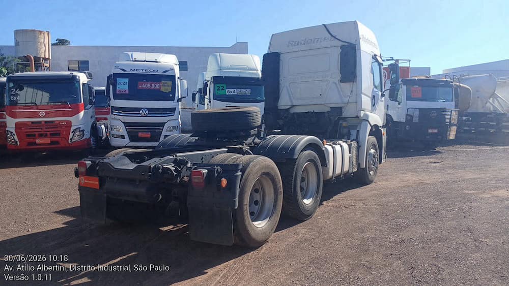 VOLKSWAGEN 25.420 CTC 6X2