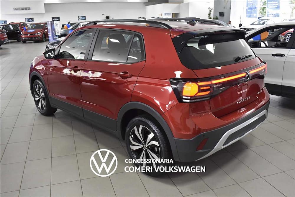 2026 VOLKSWAGEN T-CROSS 1.0 200 TSI TOTAL FLEX AUTOMÁTICO