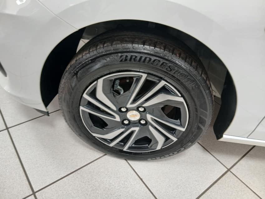 Chevrolet ONIX 1.0 TURBO FLEX LT MANUAL 2023/2024
