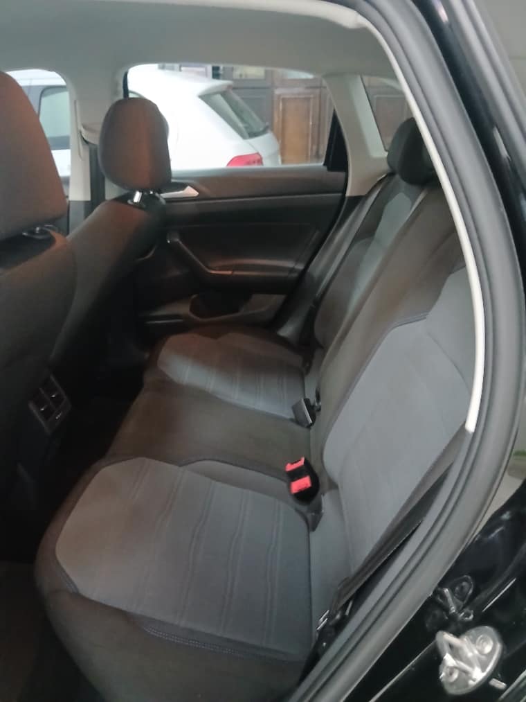 Volkswagen NIVUS 1.0 200 TSI TOTAL FLEX COMFORTLINE AUTOMÁTICO