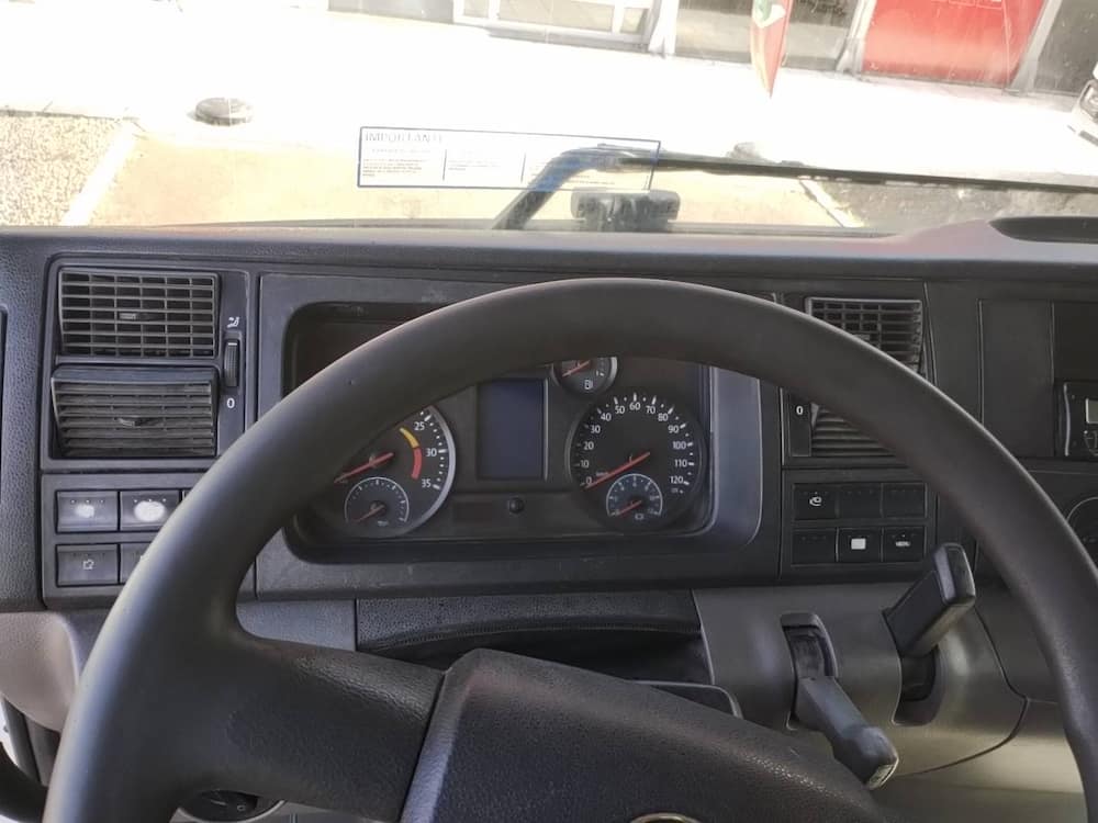 Volkswagen 17-260 E Constel. 4x2 2p (diesel) (E5)