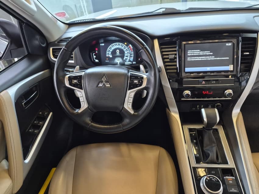 MITSUBISHI PAJERO SPORT HPE-S 2.4 DI-D 4X4 AT