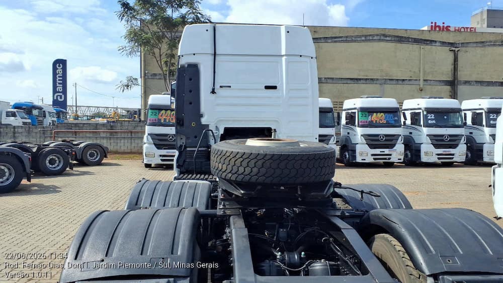 VOLKSWAGEN 29.520 METEOR 6X4