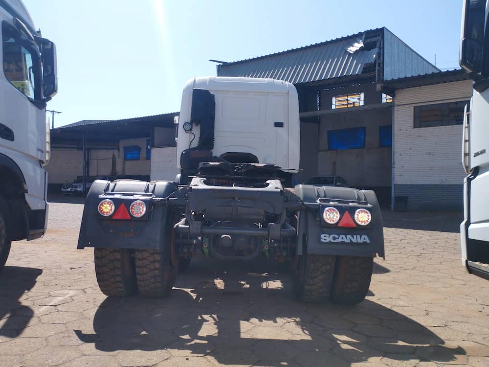 Scania G-440 A 6X4 2p (E5)