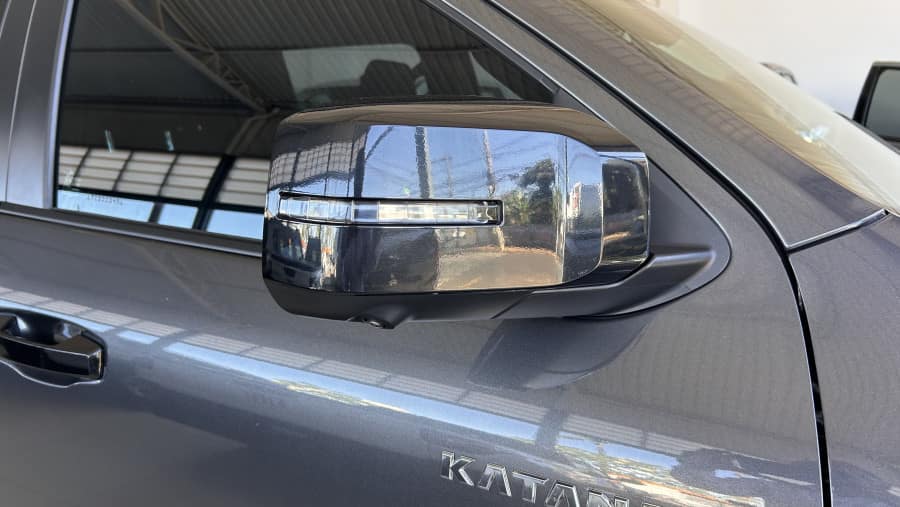 Mitsubishi Nova Triton  2.4 Katana