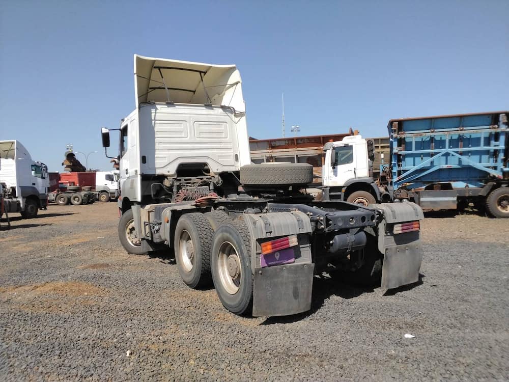 Mercedes-Benz Axor 3344 S (6X4)