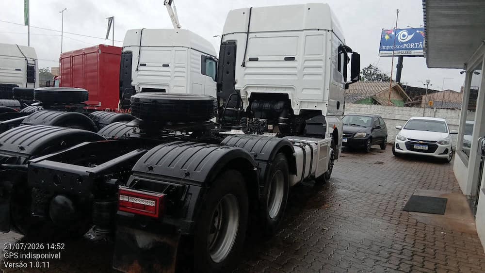 VOLKSWAGEN 29.520 METEOR 6X4