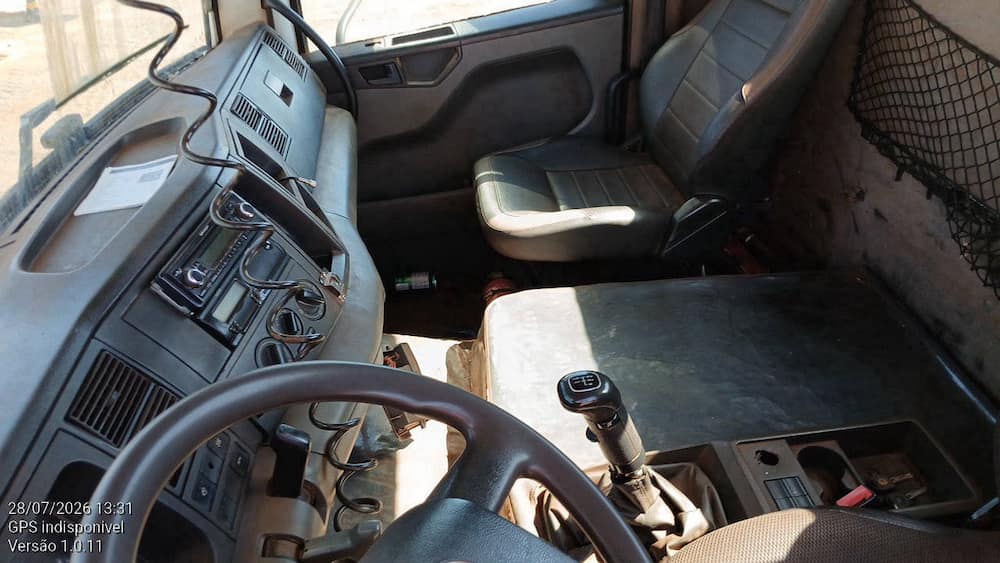 VOLKSWAGEN 26.280 CRM 6X4