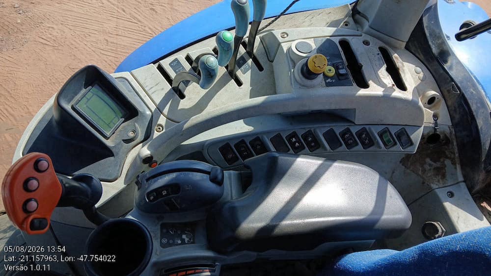 NEW HOLLAND T7 240