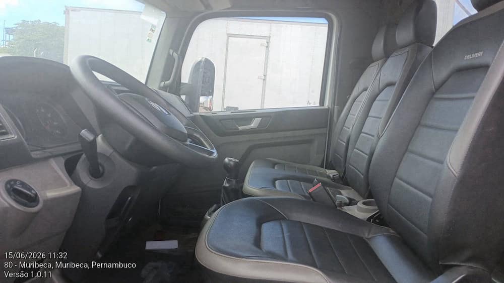 VOLKSWAGEN 9-170 DELIVERY 2P DIESEL E5