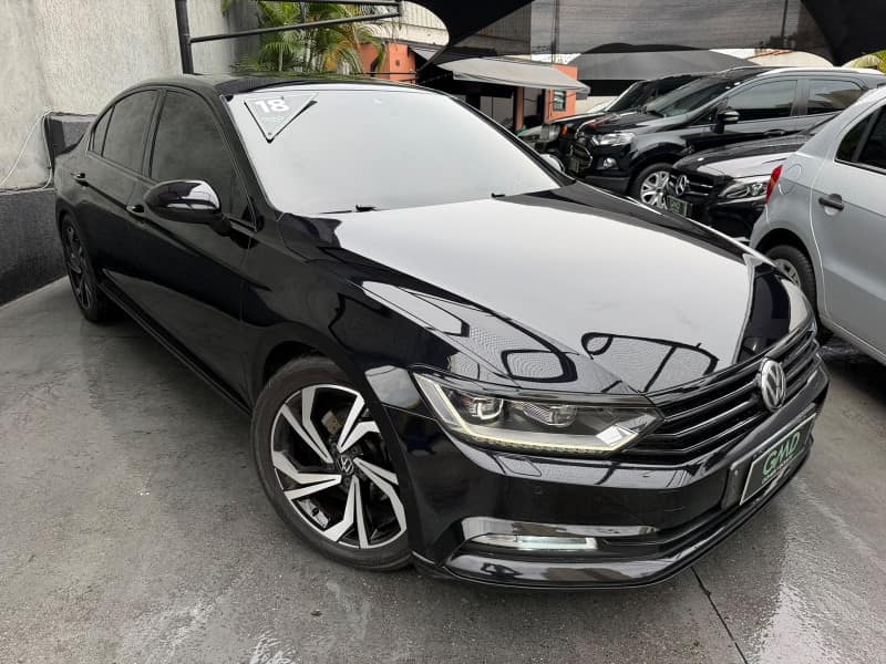 Volkswagen Passat Highline 2.0 TSI 220cv Tip.