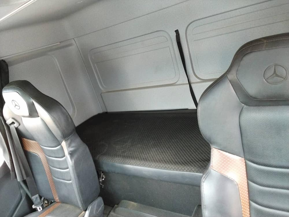 Mercedes-Benz Axor 3344 S (6X4)