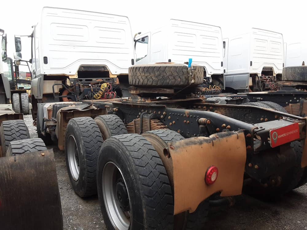 Mercedes-Benz Axor 3344 S (6X4)