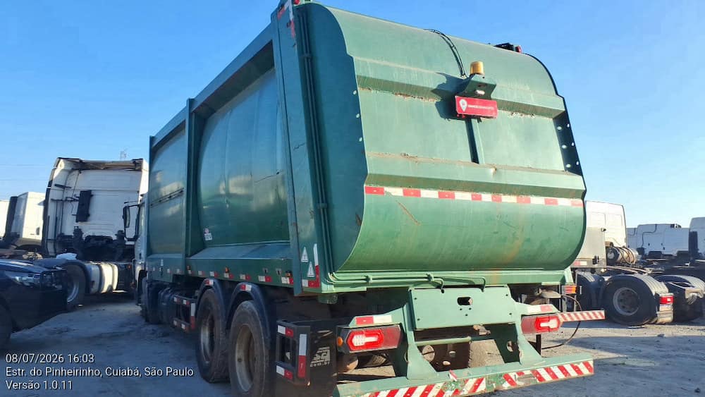 Mercedes-Benz Atego 2430 6x2 (E5)