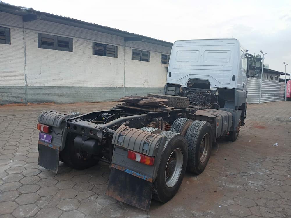 Mercedes-Benz Axor 3344 S (6X4)