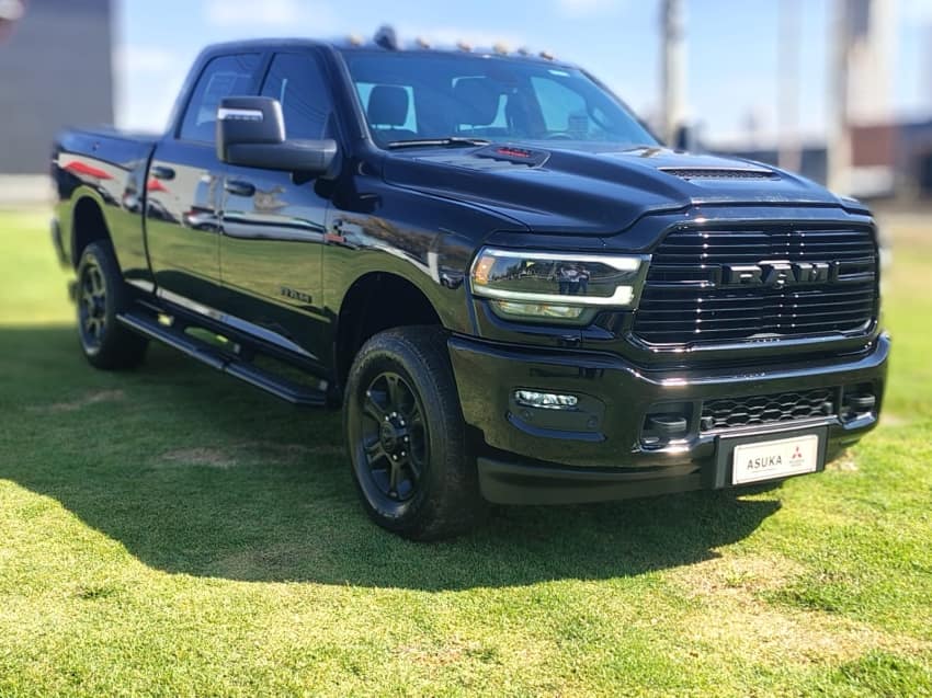 Ram 2500 6.7 I6 TURBO DIESEL LARAMIE NIGHT EDITION CD 4X4 AUTOMÁTICO