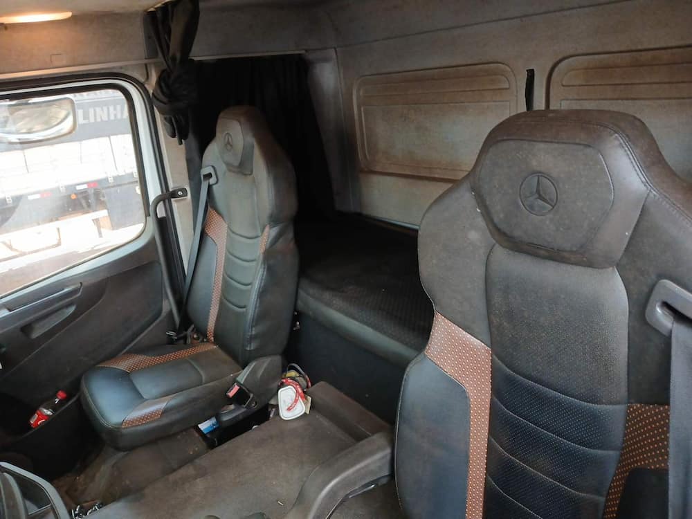 Mercedes-Benz Axor 3344 S (6X4)