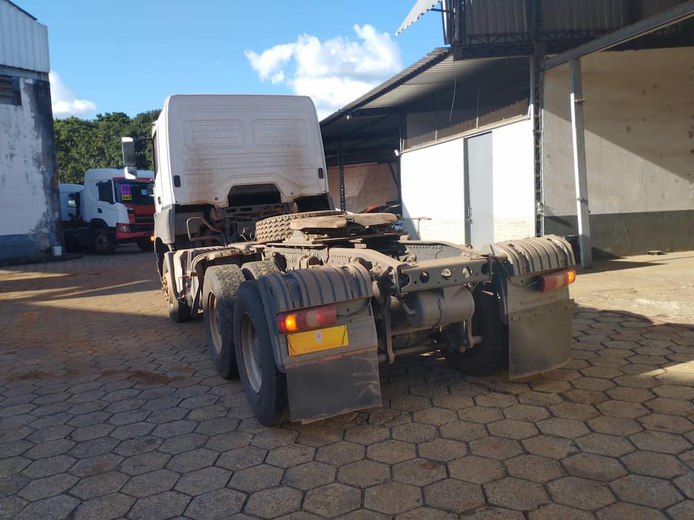 Mercedes-Benz Axor 3344 S (6X4)