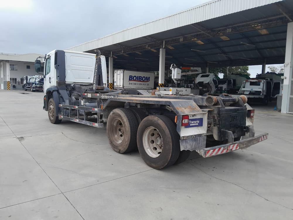 Volkswagen 24.330 Constellation 24.330 E DC