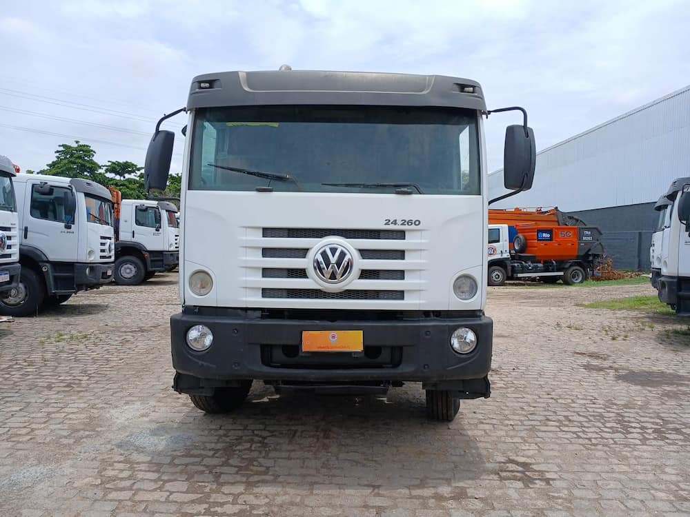 Volkswagen 24-260 E Constel. 6x2 2p (diesel)(E5)