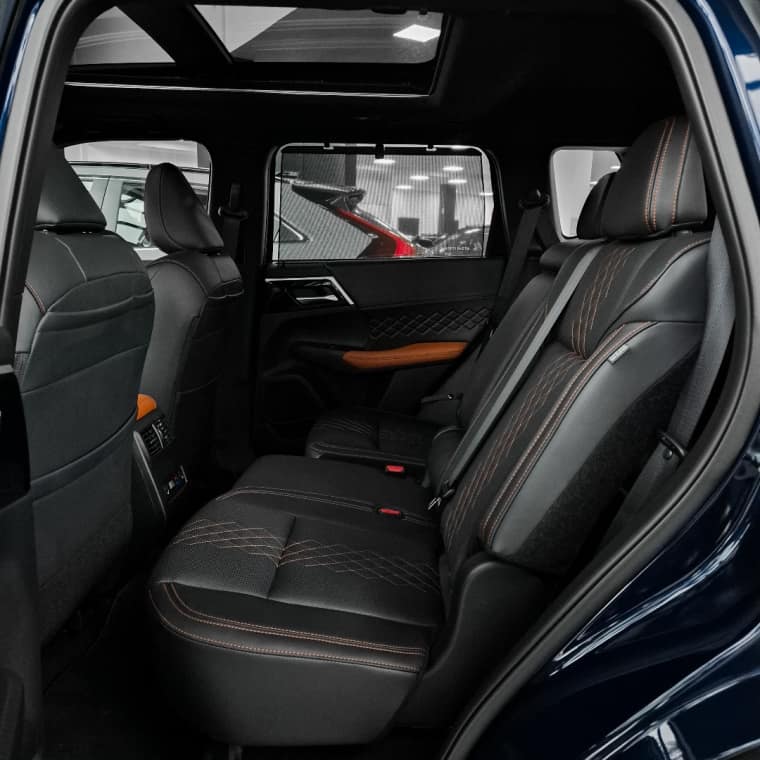 Mitsubishi OUTLANDER 2.4 PHEV SIGNATURE S-AWC DHT 2025/2026