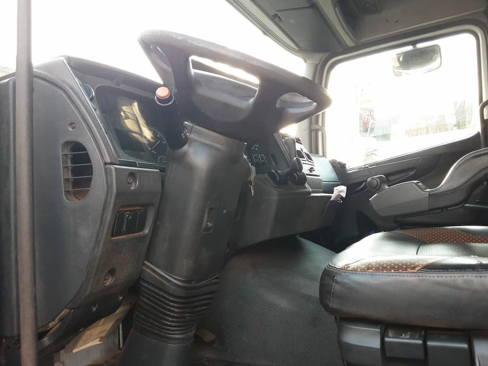 Mercedes-Benz Axor 3344 S (6X4)
