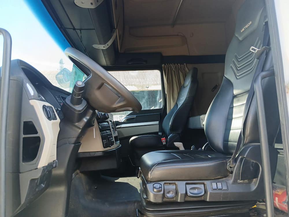 Volkswagen Meteor 29.520 6x4 2p (diesel)(E5)
