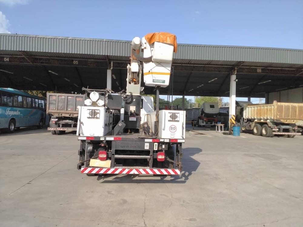 Volkswagen 11-180 Delivery 2p (diesel)(E5)