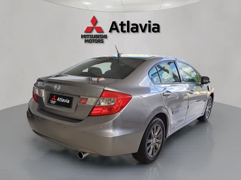 Honda Civic 1.8 LXS