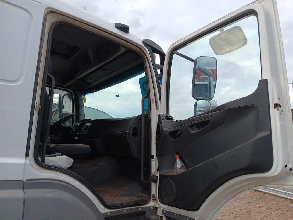 Mercedes-Benz Axor 3344 S (6X4)
