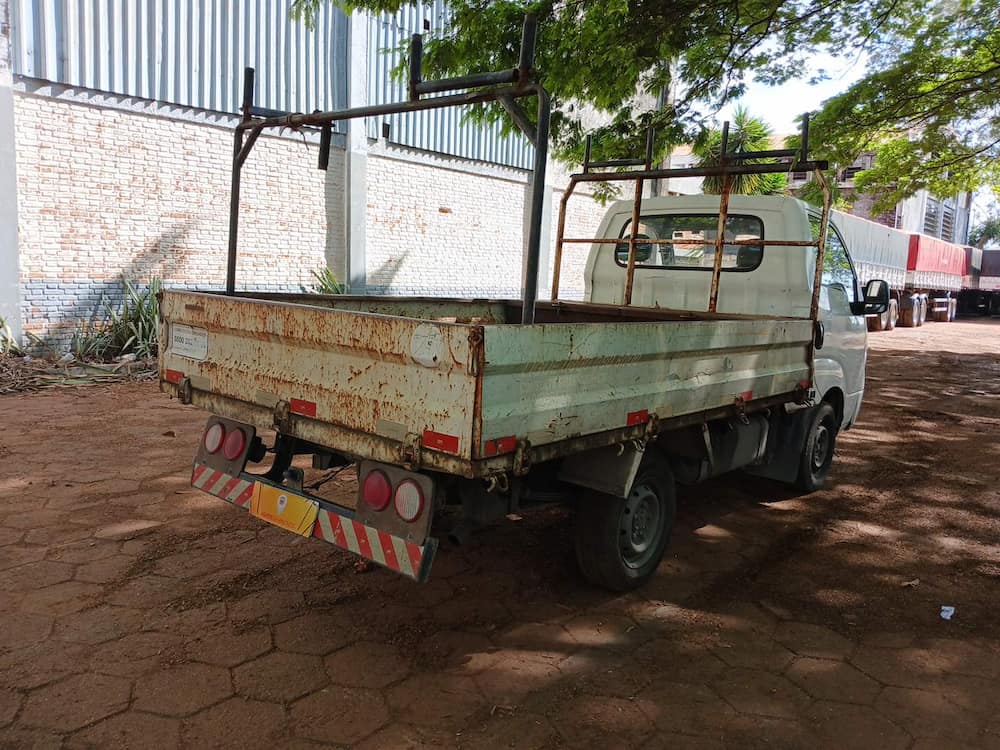 Kia Bongo K-2500 STD 4x2 RS (cab. simples)