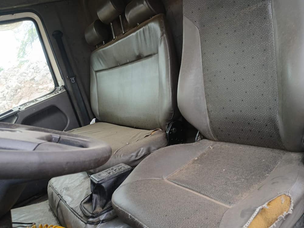 Volkswagen 24-260 E Constel. 6x2 2p (diesel)(E5)