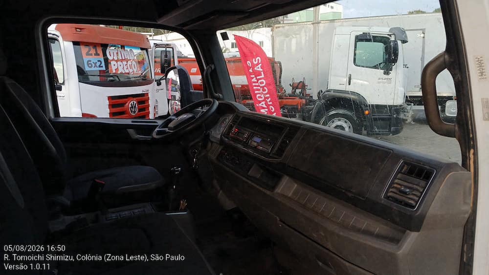 VOLKSWAGEN 11-180 DELIVERY 2P DIESEL E5