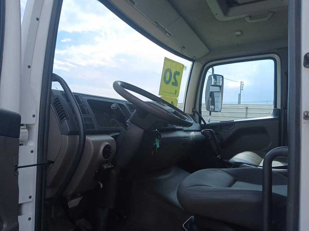 VOLKSWAGEN 15.190 CRM 4X2