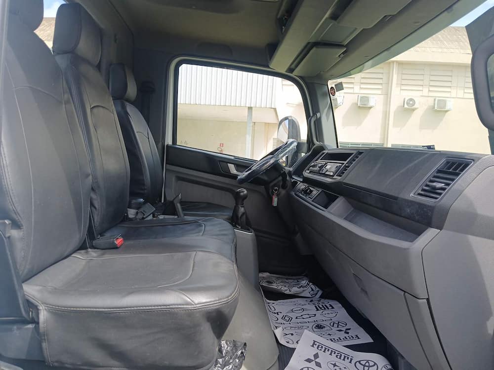Volkswagen 11-180 Delivery 2p (diesel)(E5)