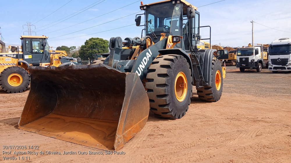HYUNDAI HL760-9
