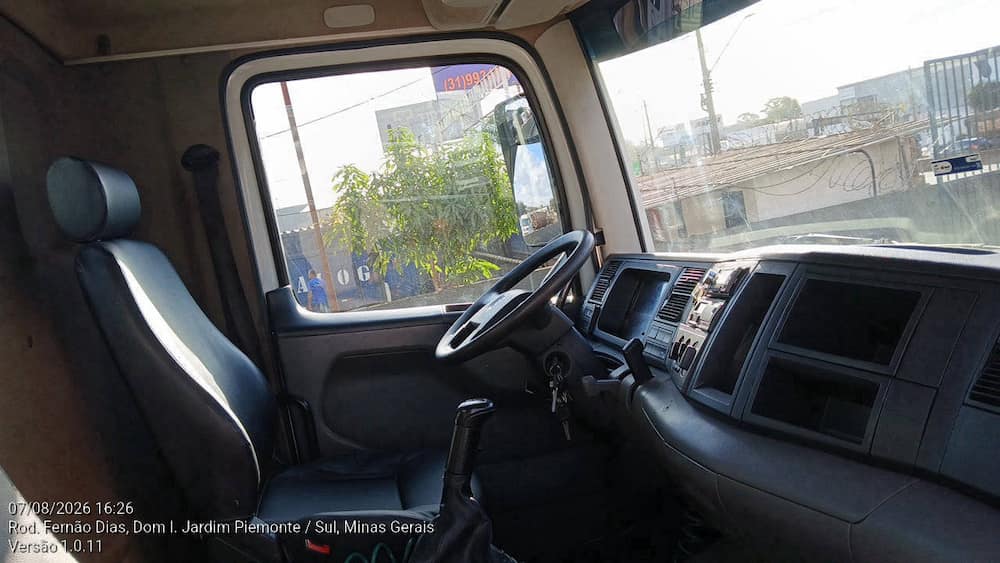 VOLKSWAGEN 26.280 CRM 6X4