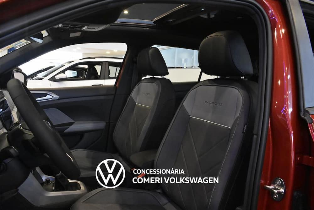 2027 VOLKSWAGEN T-CROSS 1.0 200 TSI TOTAL FLEX COMFORTLINE AUTOMÁTICO