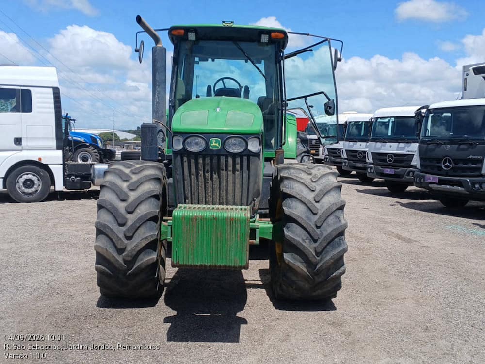 JOHN DEERE 7200J