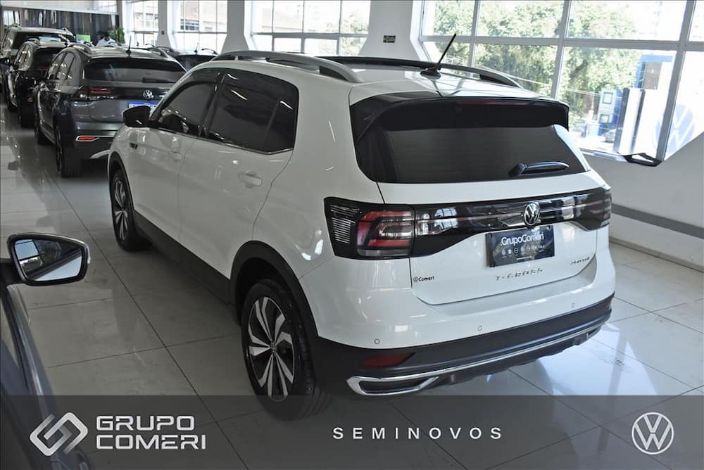 2024 VOLKSWAGEN T-CROSS 1.4 250 TSI TOTAL FLEX HIGHLINE AUTOMÁTICO