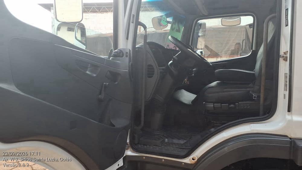 MERCEDES-BENZ ATEGO 2433 CEL