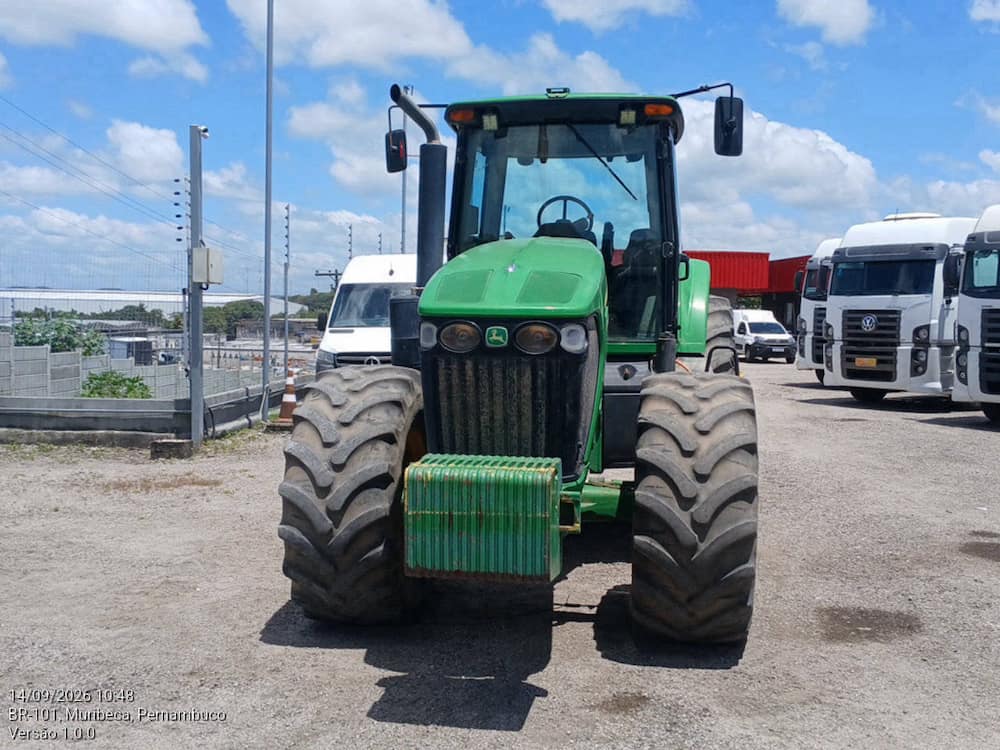 JOHN DEERE 7200J