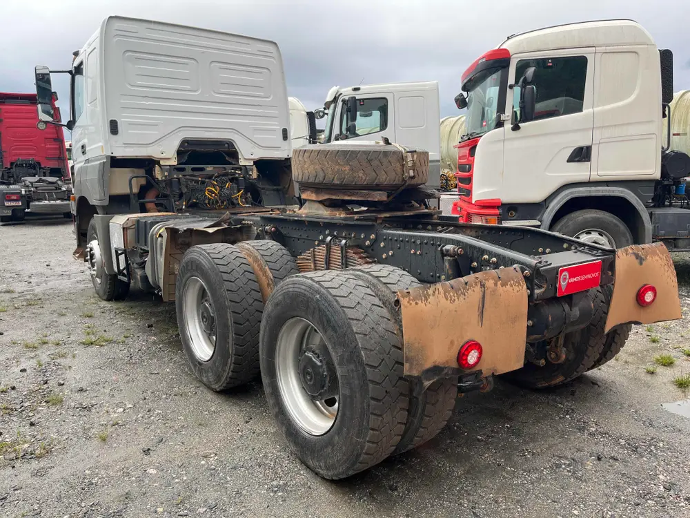 Mercedes-Benz Axor 3344 S (6X4)