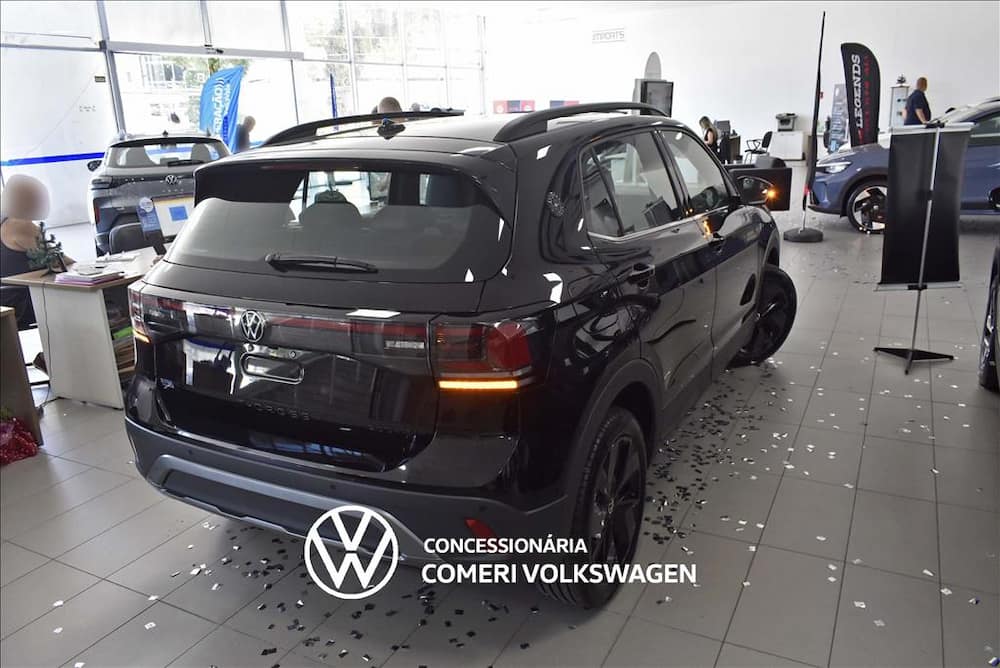 2027 VOLKSWAGEN T-CROSS 1.4 250 TSI TOTAL FLEX EXTREME AUTOMÁTICO