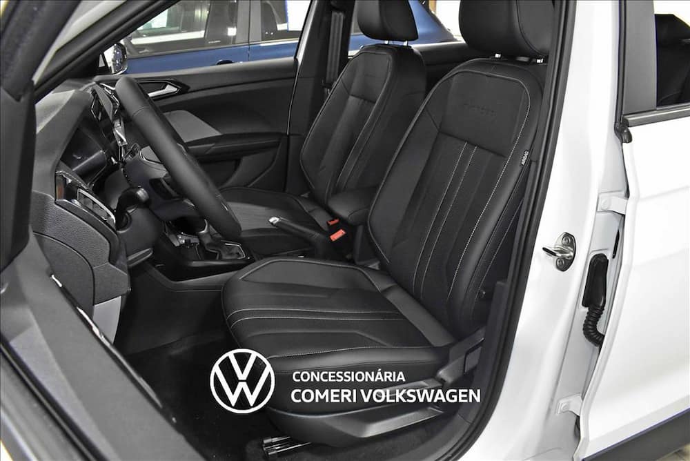 2027 VOLKSWAGEN T-CROSS 1.0 200 TSI TOTAL FLEX COMFORTLINE AUTOMÁTICO