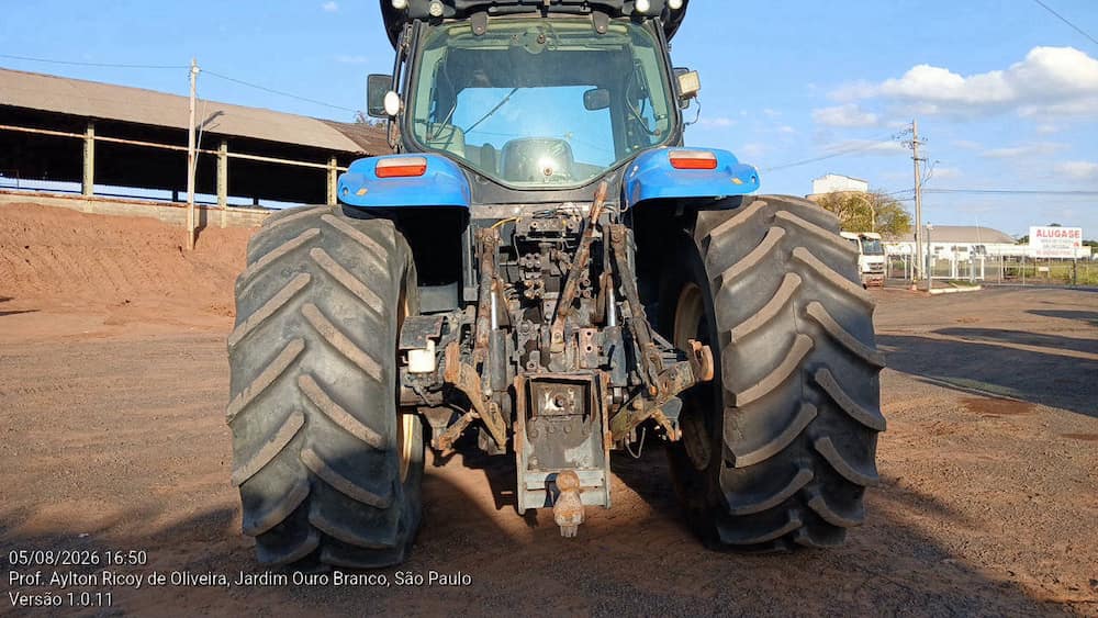 NEW HOLLAND T7 240