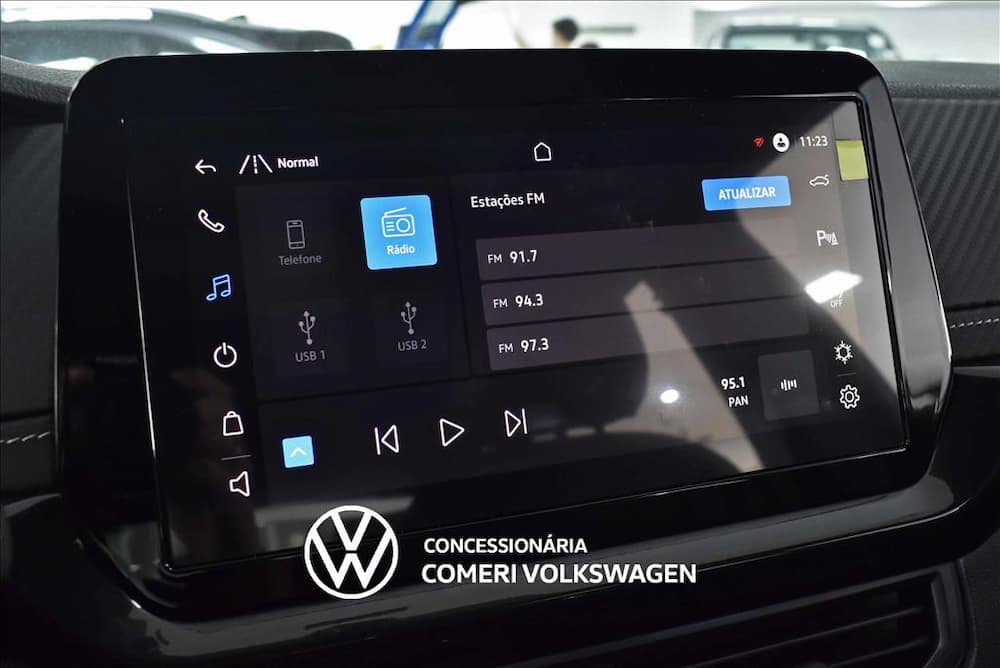 2027 VOLKSWAGEN T-CROSS 1.0 200 TSI TOTAL FLEX COMFORTLINE AUTOMÁTICO