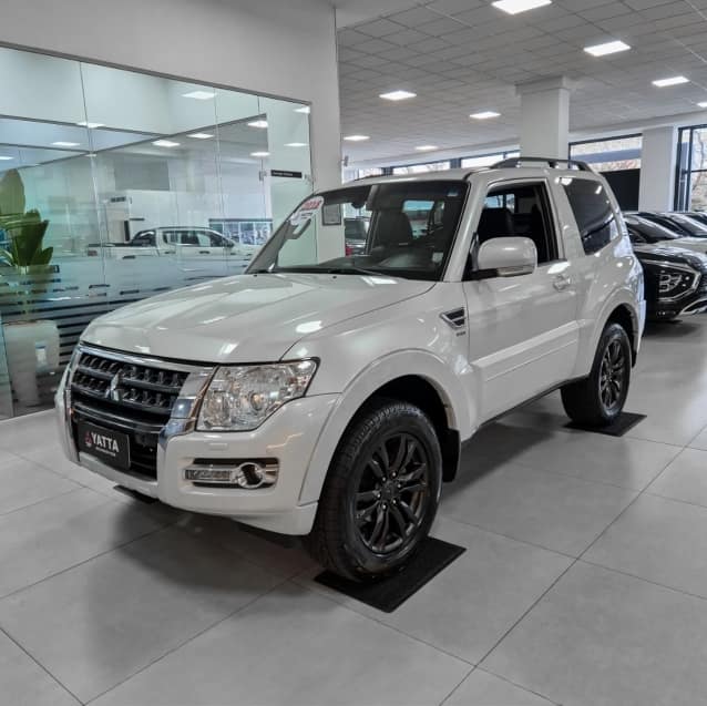 Mitsubishi PAJERO FULL 3.2 HPE 4X4 16V TURBO INTERCOOLER DIESEL 2P AUTOMÁTICO 2017/2018